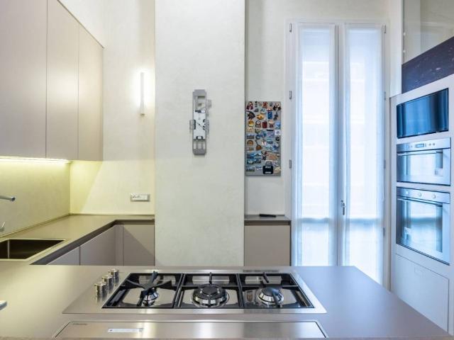 Appartamento in vendita a Porto-Saragozza, Bologna