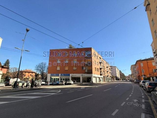 Appartamento in vendita a Santo Stefano, Bologna