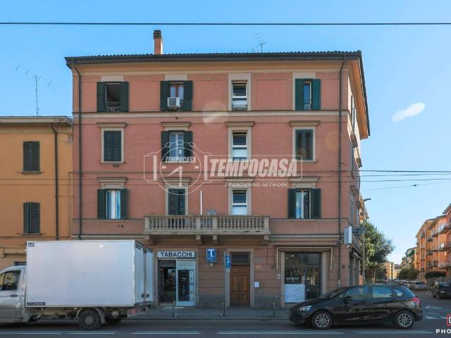 Appartamento in vendita a San Donato-San Vitale, Bologna