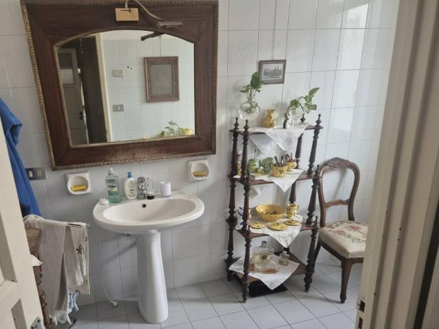 Appartamento in vendita a Porto-Saragozza, Bologna