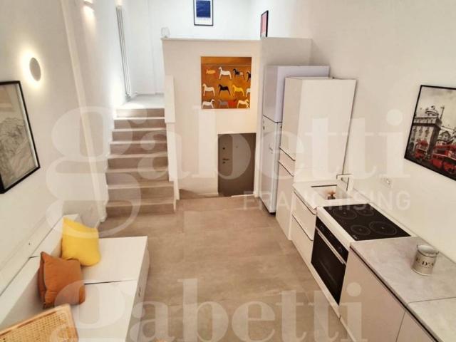 Appartamento in vendita a Porto-Saragozza, Bologna