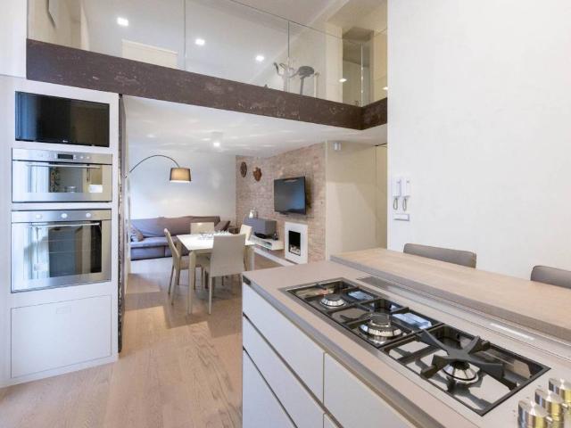 Appartamento in vendita a Porto-Saragozza, Bologna