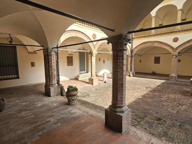 Appartamento in vendita a Malpighi, Bologna