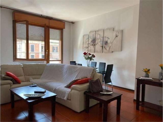 Appartamento in vendita a Quartiere Navile, Bologna