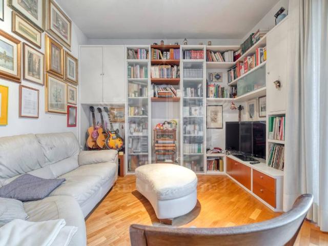 Appartamento in vendita a San Donato-San Vitale, Bologna
