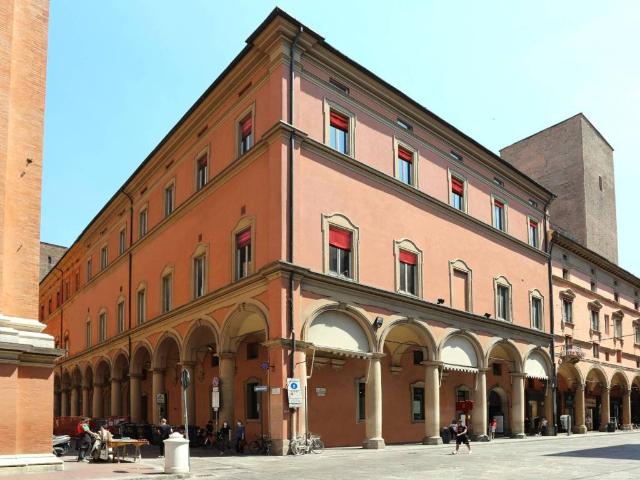 Appartamento in vendita a Quadrilatero, Bologna