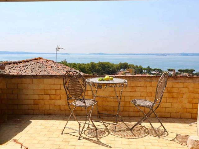 Appartamento in vendita a Bolsena, Lazio