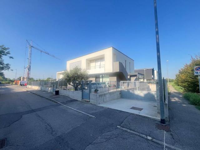 Appartamento in vendita a Boltiere, Bergamo