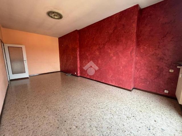Appartamento in vendita a Boltiere, Lombardia