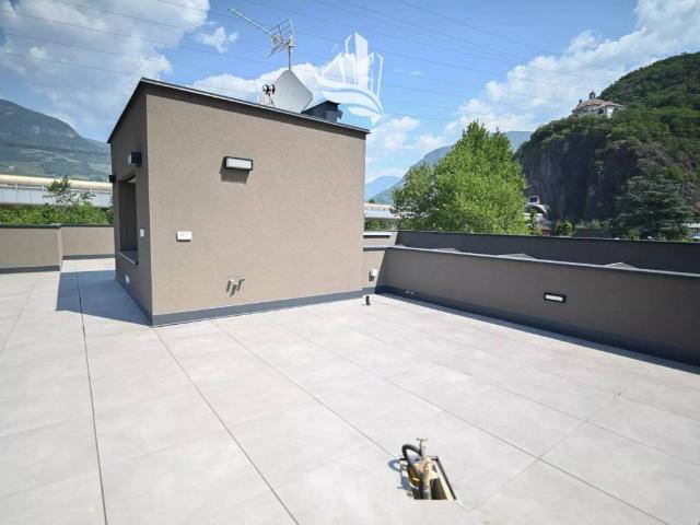 Appartamento in vendita a Oltrisarco-Aslago - Oberau-Haslach, Bolzano - Bozen