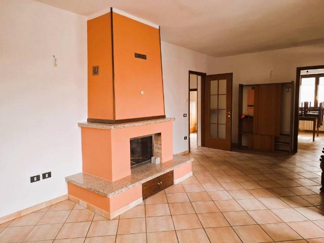 Appartamento in vendita a Piemonte, Novara
