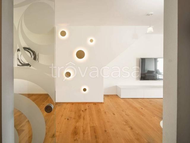 Appartamento in vendita a Oltrisarco-Aslago - Oberau-Haslach, Bolzano - Bozen