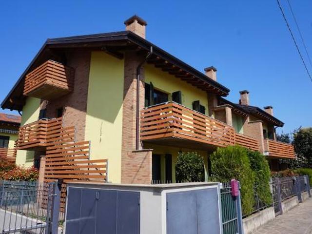 Appartamento in vendita a Bonate Sopra, Lombardia