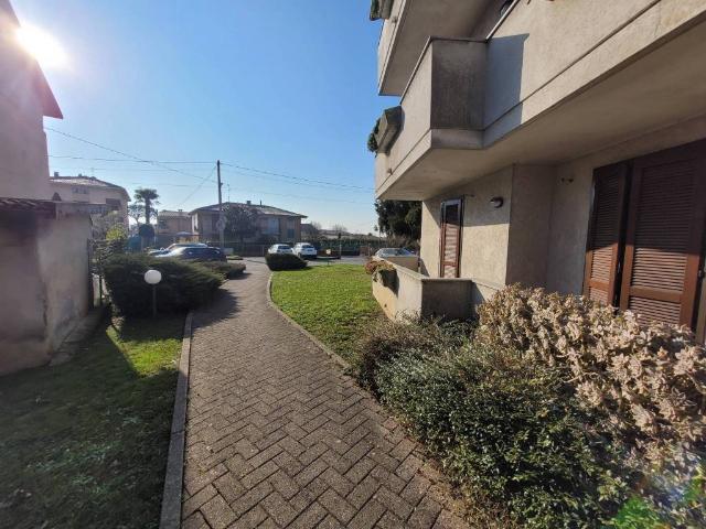Appartamento in vendita a Bonate Sopra, Lombardia