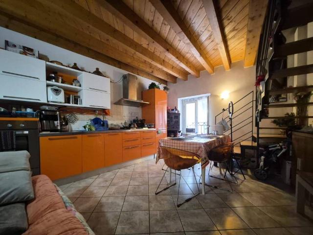 Appartamento in vendita a Bonate Sopra, Lombardia