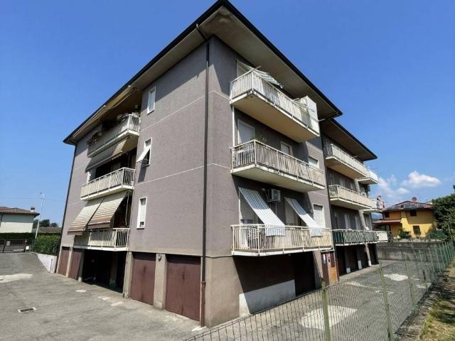 Appartamento in vendita a Bonate Sopra, Lombardia