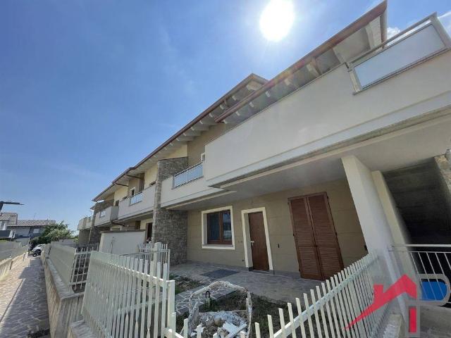 Appartamento in vendita a Bonate Sopra, Lombardia