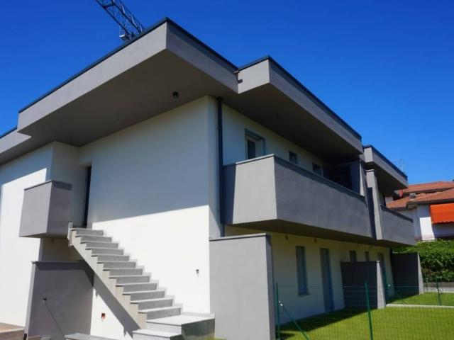 Appartamento in vendita a Bonate Sotto, Lombardia