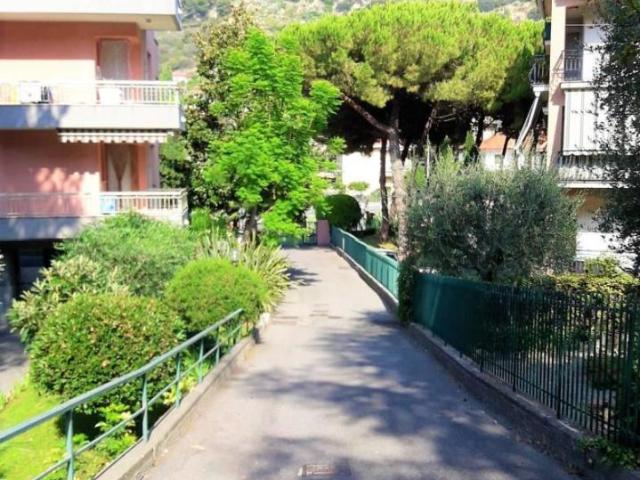 Appartamento in vendita a Bordighera, Liguria