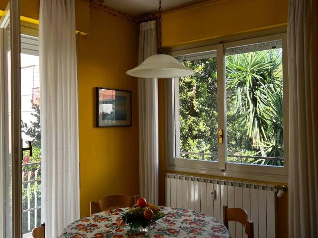 Appartamento in vendita a Bordighera, Liguria