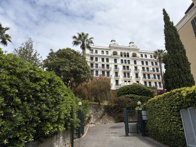 Appartamento in vendita a Bordighera, Liguria