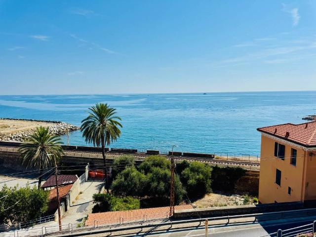 Appartamento in vendita a Arziglia, Bordighera