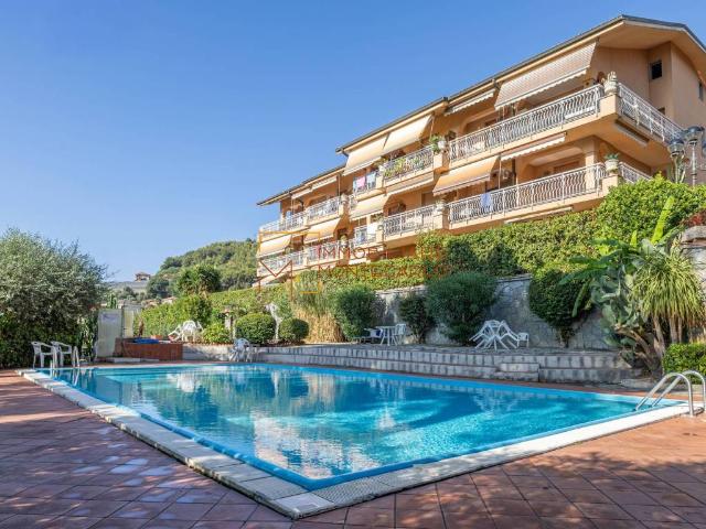 Appartamento in vendita a Bordighera, Liguria