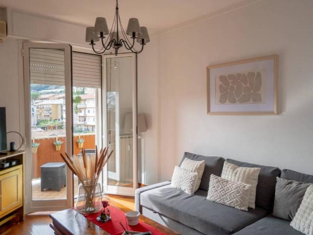 Appartamento in vendita a Bordighera, Liguria
