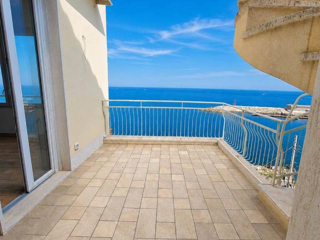 Appartamento in vendita a Arziglia, Bordighera