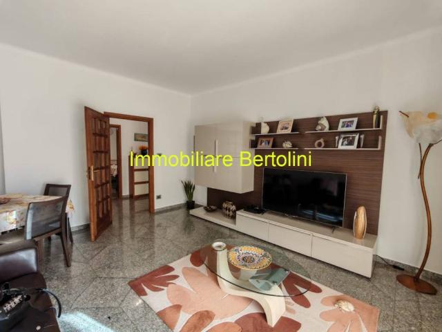 Appartamento in vendita a Bordighera, Liguria