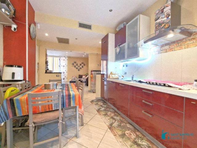 Appartamento in vendita a Bordighera, Liguria