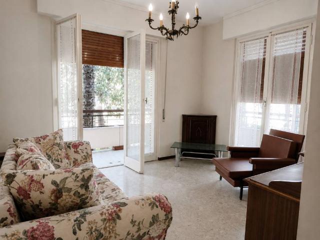Appartamento in vendita a Bordighera, Liguria