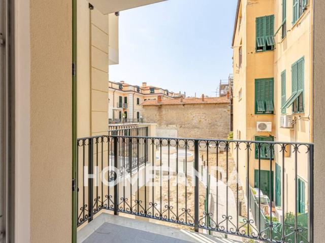 Appartamento in vendita a Bordighera, Liguria