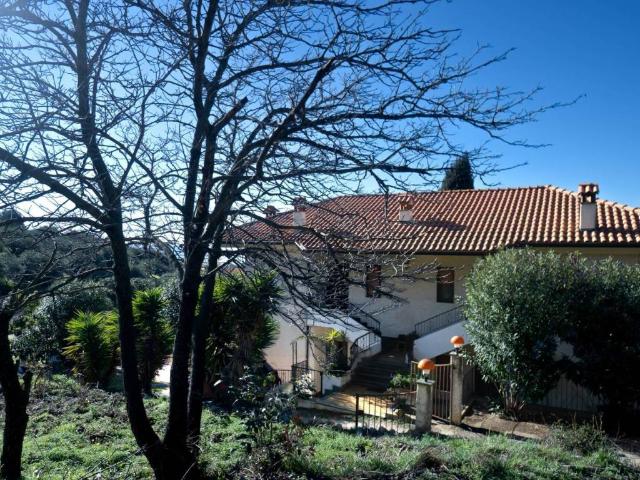 Appartamento in vendita a Bordighera, Liguria