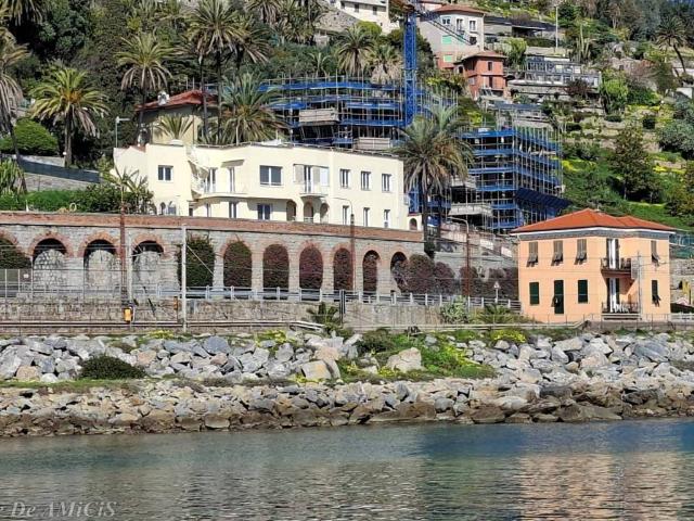 Appartamento in vendita a Arziglia, Bordighera