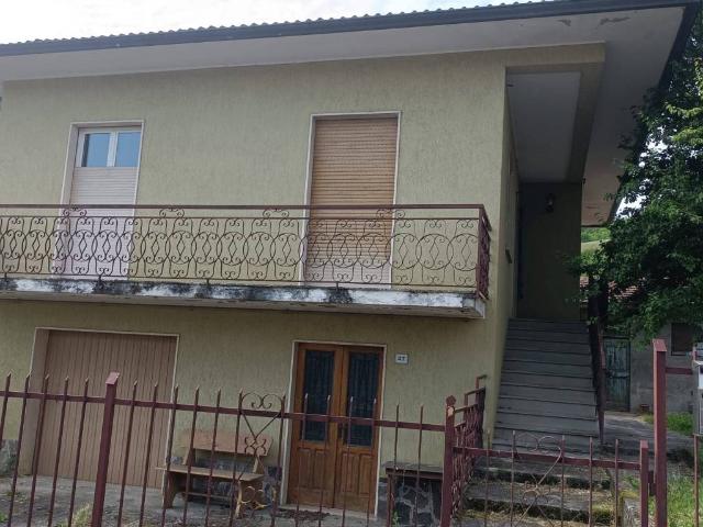 Appartamento in vendita a Bore, Reggio Emilia