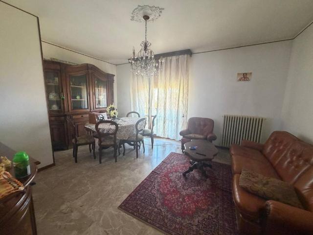 Appartamento in vendita a Bassa Reggiana, Re