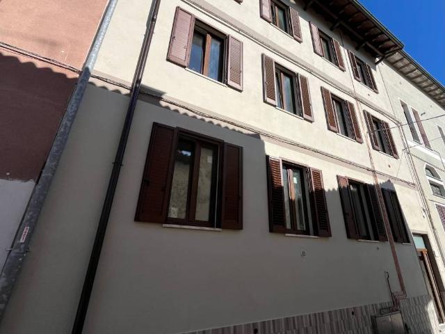 Appartamento in vendita a Borghetto Lodigiano, Lombardia