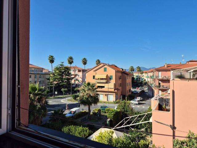 Appartamento in vendita a Borgio, Borgio Verezzi