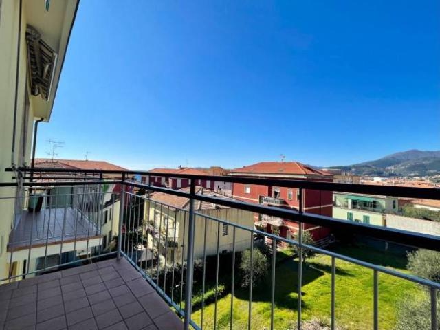 Appartamento in vendita a Borgio, Borgio Verezzi