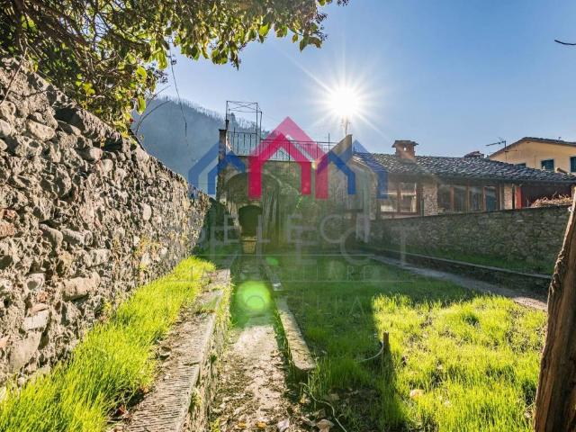 Appartamento in vendita a Unione dei comuni Media Valle del Serchio, Borgo A Mozzano