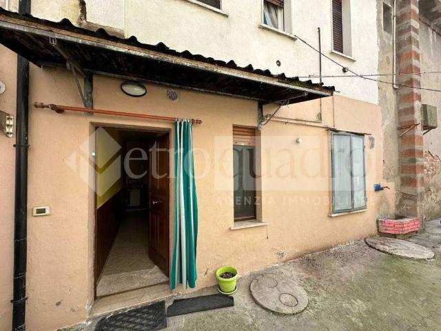Appartamento in vendita a Borgo Mantovano, Pieve Di Coriano