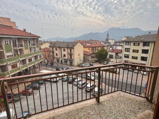 Appartamento in vendita a Borgo San Dalmazzo, Cuneo