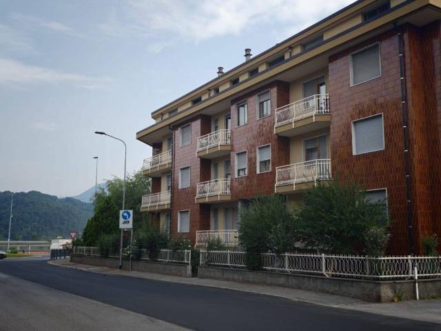 Appartamento in vendita a Borgo San Dalmazzo, Cuneo