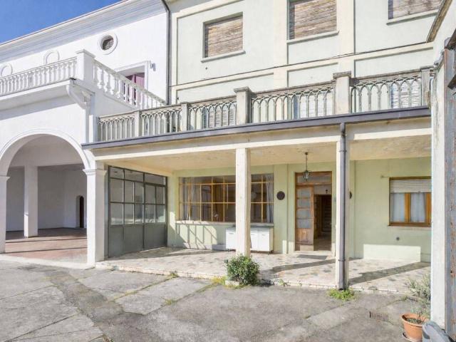 Appartamento in vendita a Borgo San Giacomo, Lombardia