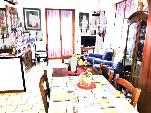 Appartamento in vendita a Borgo San Lorenzo, Toscana