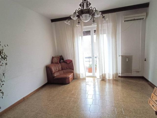 Appartamento in vendita a Borgo San Lorenzo, Toscana