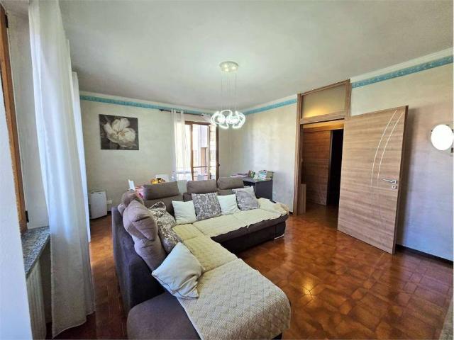 Appartamento in vendita a Borgo Ticino, Novara
