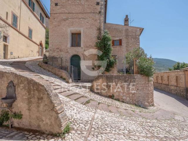 Appartamento in vendita a Trevi, Umbria