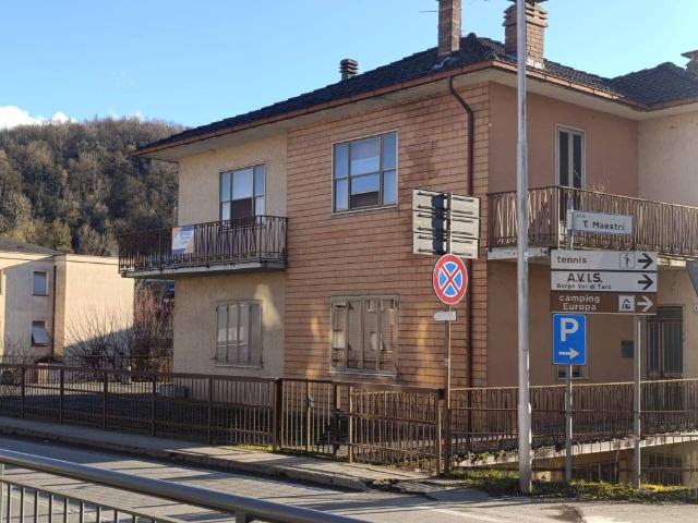 Appartamento in vendita a Borgo Val Di Taro, Reggio Emilia